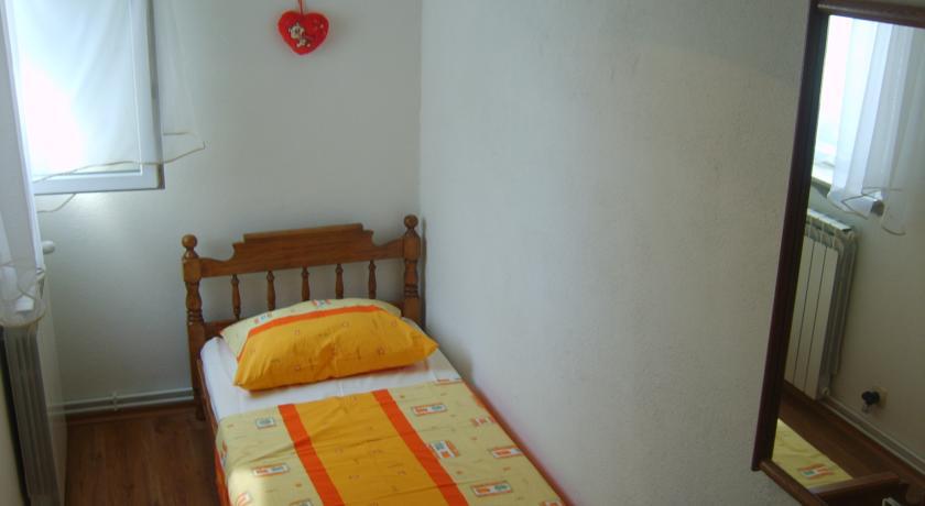 Apartments Iva Alla Trogir Oda fotoğraf