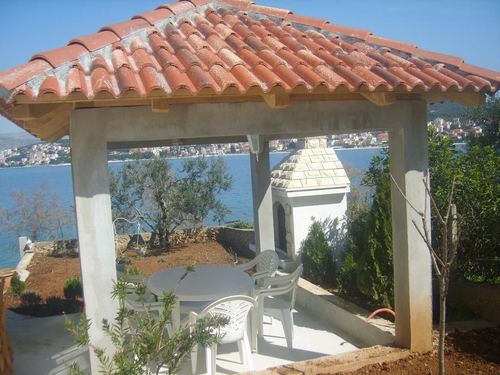 Apartments Iva Alla Trogir Oda fotoğraf