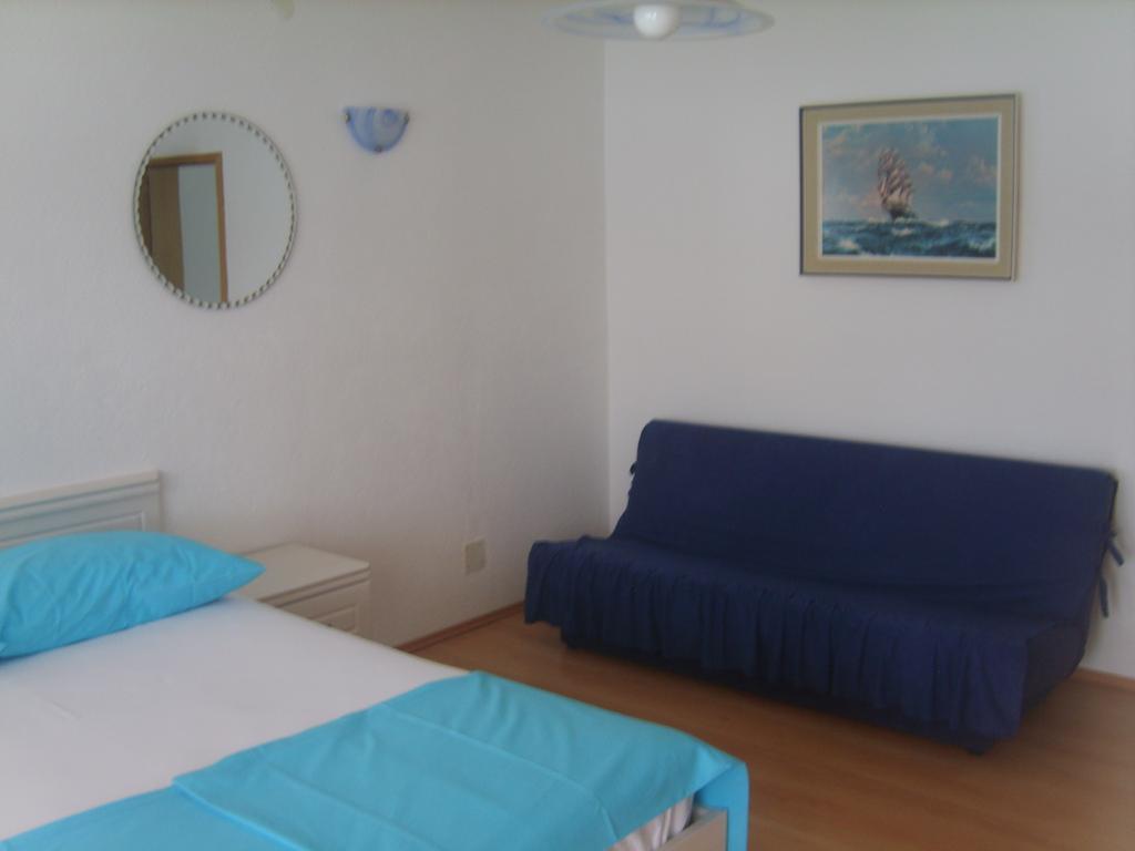 Apartments Iva Alla Trogir Oda fotoğraf